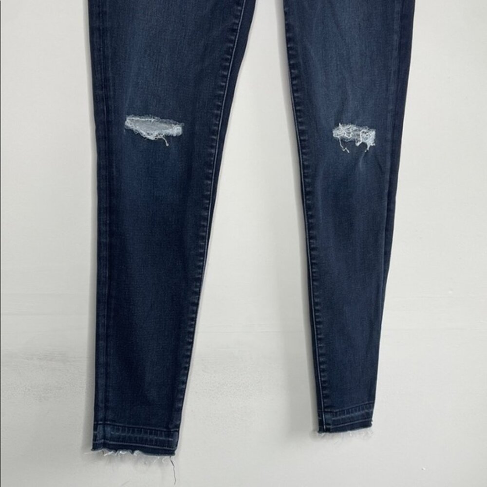 American Eagle Outfitters Women's Distressed Dark Blue Skinny Jeans - Picture 3 of 12